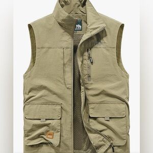 Men's Lightweight Quick Dry Outdoor Multi Pockets Fishing Vest